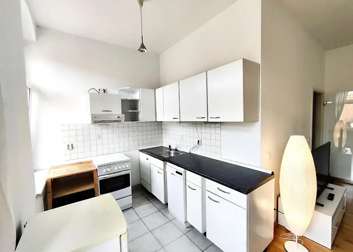 Staytime - Oasis Loft Apartment *